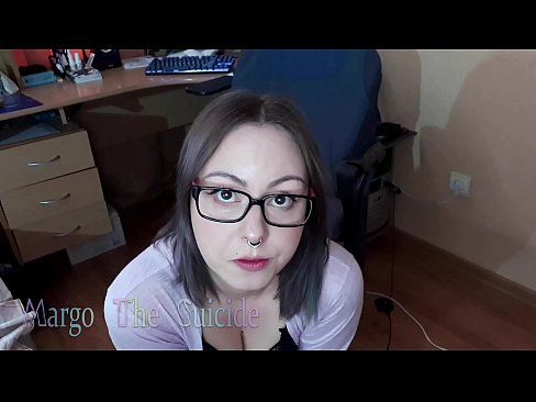❤️ สาวเซ็กซี่กับแว่นตาดูด Dildo ลึก ๆ บน Camera ❤️ วิดีโอเซ็กส์ ที่เรา ❌️